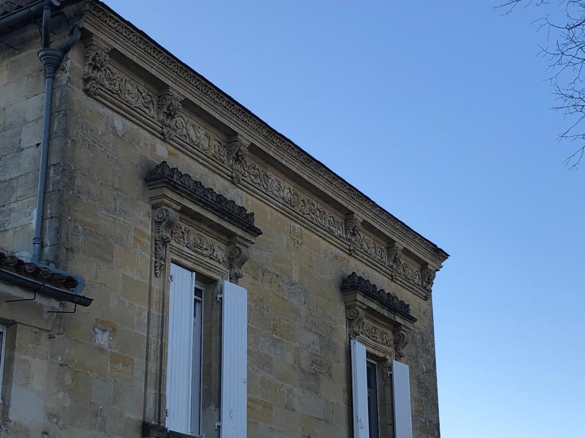 Le Numero 15 Saint-Seurin-sur-l'Isle 外观 照片